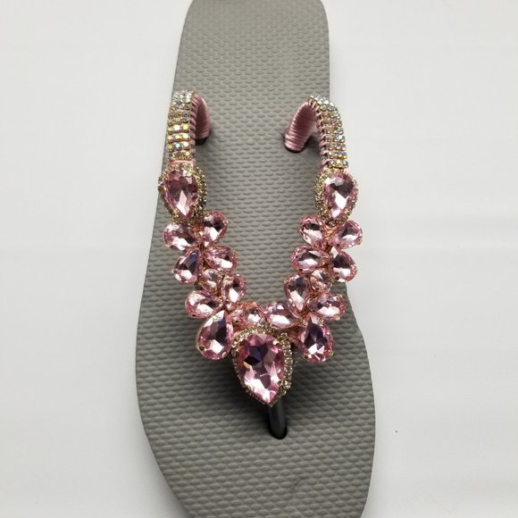 Luxury flip flops with crystals and rhinestones. Grey and pink - Picture 8 of 10